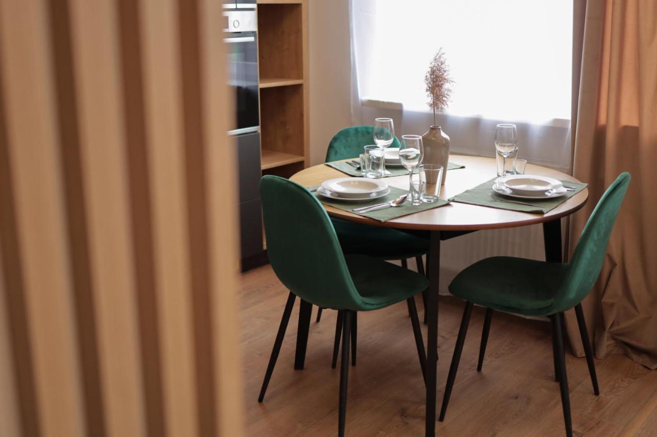 Beautiful And Stylish 2 Bedroom In The Center And In The Pedestrian Zone Bratysława